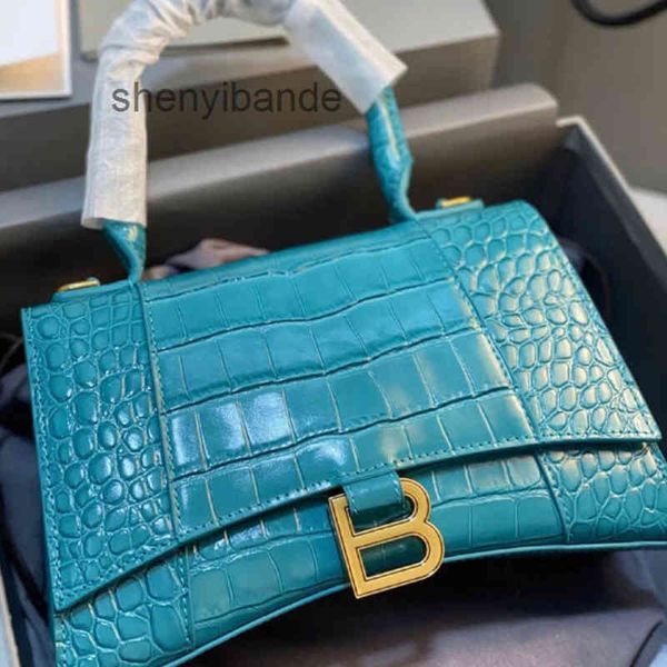 2022 bag hourglass balencaig'ss women handbags female leather designer b home bags crocodile pattern portable one shoulder messenger oj
2022 bag hourglass balencaig'ss women handbags female leather designer b home bags crocodile pattern portable one shoulder messenger oj