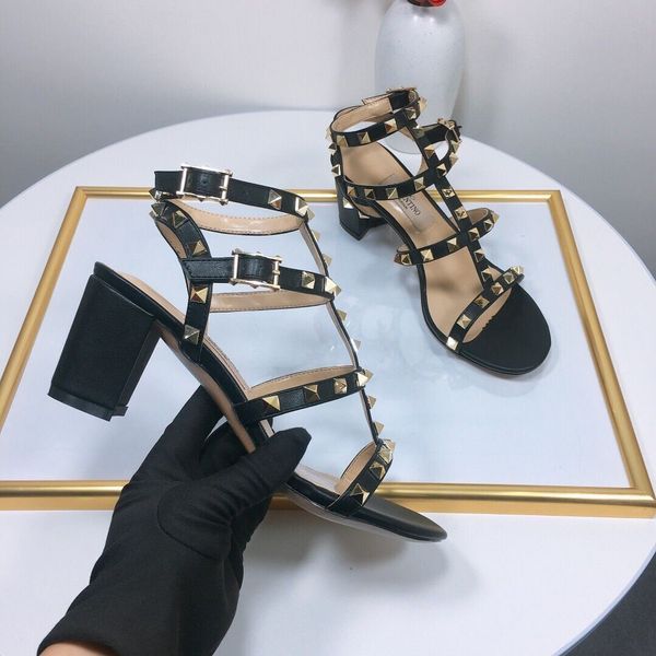 women riveted sandals high heels genuine leather patent matte luxury fashion wedding pointed nightclub banquet heels shoes, Black
women riveted sandals high heels genuine leather patent matte luxury fashion wedding pointed nightclub banquet heels shoes, Black