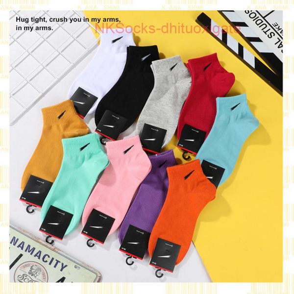 men's classic fashion socks hook brand designer women's leisure lovers' short tube sportsocks luxury women men breathable ver, Black
men's classic fashion socks hook brand designer women's leisure lovers' short tube sportsocks luxury women men breathable ver, Black