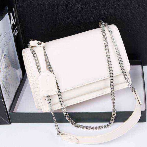 luxury designer zolan sunset bag classic new color women's shoulder chain hand, fashion high-end cross with box jyg3
luxury designer zolan sunset bag classic new color women's shoulder chain hand, fashion high-end cross with box jyg3
