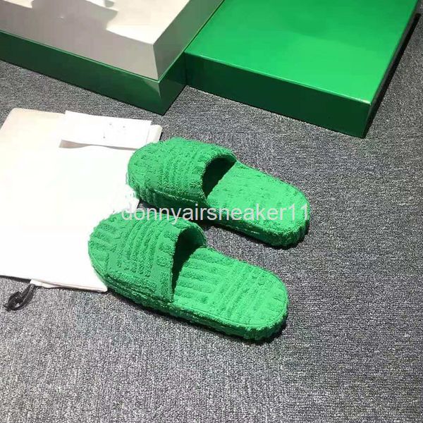 slippers high end autumn net red towel material thick bottom leisure and comfortable slippers for women, Black
slippers high end autumn net red towel material thick bottom leisure and comfortable slippers for women, Black