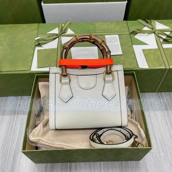 luxury genuine leather diana bamboo tote bag famous pochette women's men wallet large handbags tote crossbody designer classic card poc
luxury genuine leather diana bamboo tote bag famous pochette women's men wallet large handbags tote crossbody designer classic card poc