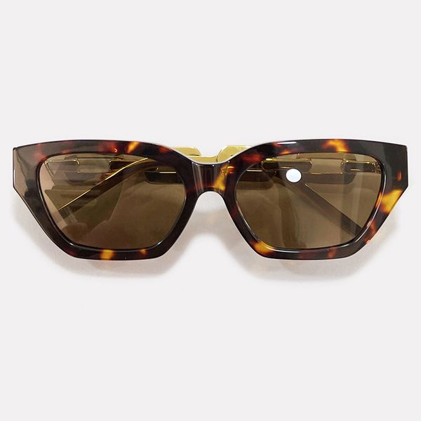 classic rectangle acetate wrap sunglasses women retro style glasses design luxury famous brand sports uv400 eyewear, White;black
classic rectangle acetate wrap sunglasses women retro style glasses design luxury famous brand sports uv400 eyewear, White;black