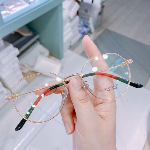 50% discount for factory direct salesxiao zhan's same pure titanium g family golden green myopia can be equipped with anti blue lens gl, White;black
50% discount for factory direct salesxiao zhan's same pure titanium g family golden green myopia can be equipped with anti blue lens gl, White;black
