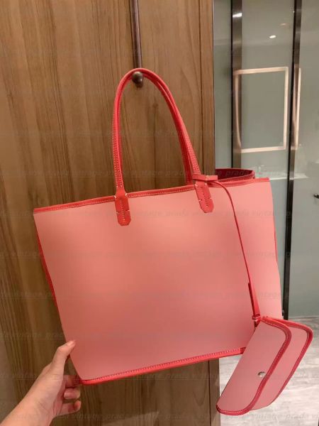 luxurys designers shopping bags wallets card holder gm cross body totes cards coins men genuine leather shoulder anjou bags purs
luxurys designers shopping bags wallets card holder gm cross body totes cards coins men genuine leather shoulder anjou bags purs
