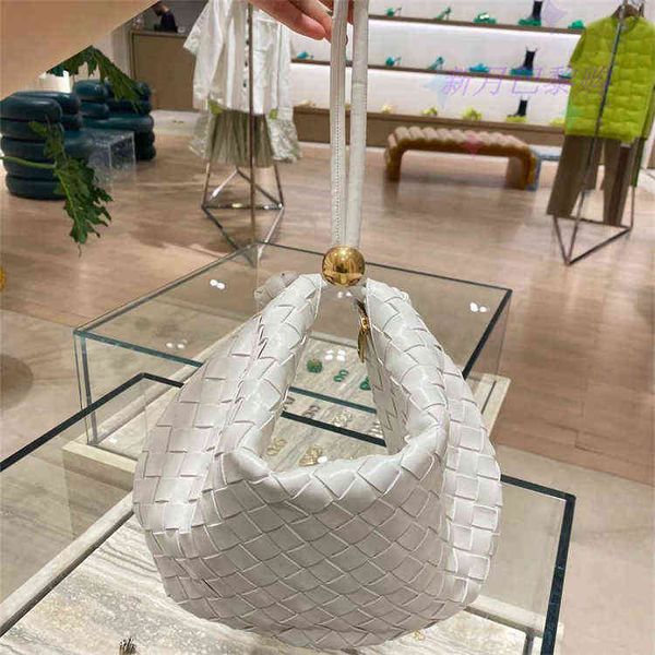 luxury bottegass handbags venetas new women's turn golden ball knotted portable shoulder classic woven underarm 1f45
luxury bottegass handbags venetas new women's turn golden ball knotted portable shoulder classic woven underarm 1f45