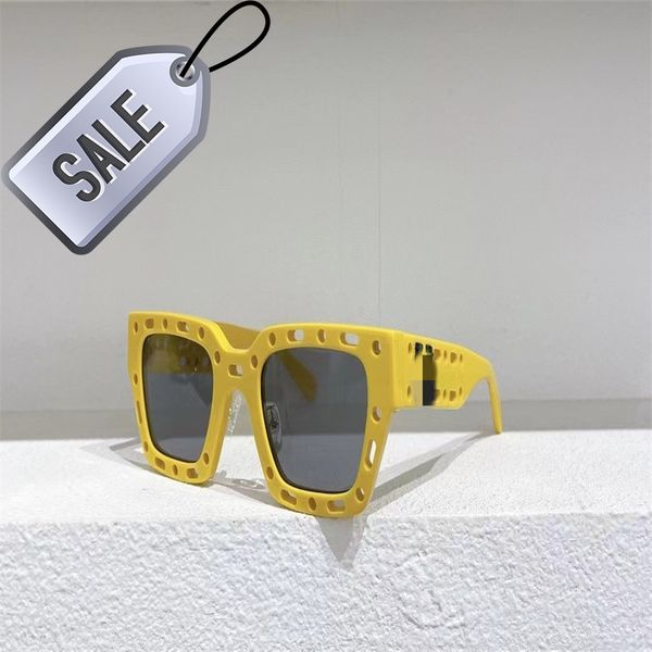 designer sunglasses fashion off women 2022 new style white hollow out design ins men factory wholesale, White;black
designer sunglasses fashion off women 2022 new style white hollow out design ins men factory wholesale, White;black