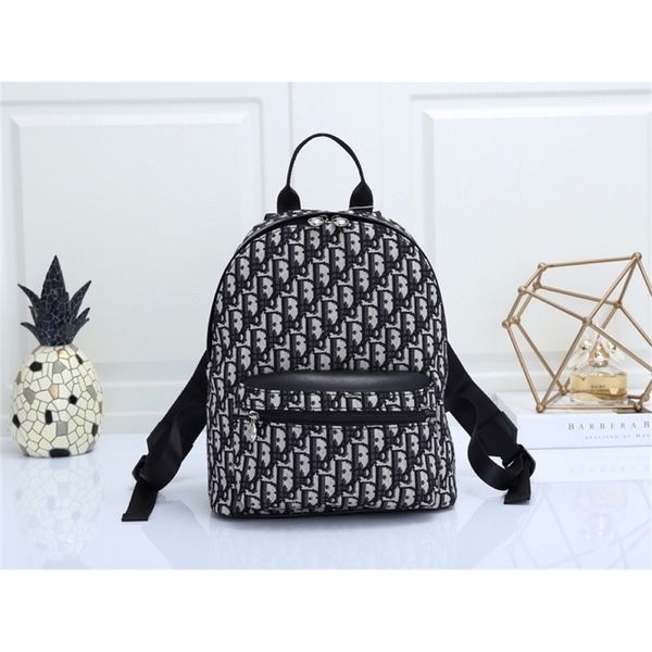 new boys' and girls' primary school printing schoolbag backpack travel clearance outlet sale
new boys' and girls' primary school printing schoolbag backpack travel clearance outlet sale