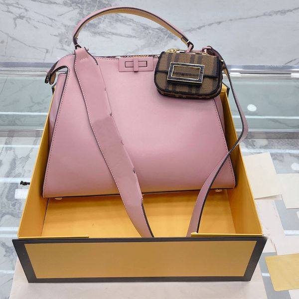 cowhide totes bag cross body bags shoulder handbags wallet genuine leather plain letter gold head portrait hardware detachable strap twist l
cowhide totes bag cross body bags shoulder handbags wallet genuine leather plain letter gold head portrait hardware detachable strap twist l