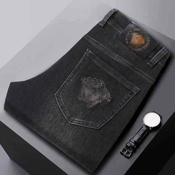 men's jeans autumn men's jeans cotton korean version thick elastic small feet slim high-end medusa pants x05w, Blue
men's jeans autumn men's jeans cotton korean version thick elastic small feet slim high-end medusa pants x05w, Blue