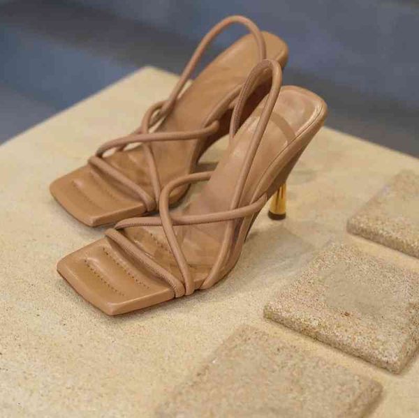 dress shoes spring shallow mouth temperament side empty square head sandals super high heel back tripping belt thin roman open toe women, Black
dress shoes spring shallow mouth temperament side empty square head sandals super high heel back tripping belt thin roman open toe women, Black