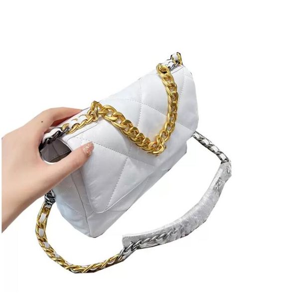 tz 2022 women italy early fall classic mini flap 19 series bags gold metal chain tote matelasse with strap crossbody bag luxury designer han
tz 2022 women italy early fall classic mini flap 19 series bags gold metal chain tote matelasse with strap crossbody bag luxury designer han