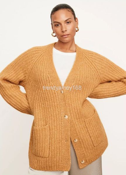 women's knits & tees italian pure vinc * alpaca wool blended cardigan women's original wear generation, White
women's knits & tees italian pure vinc * alpaca wool blended cardigan women's original wear generation, White