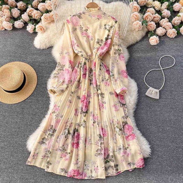casual dresses lace stand collar floral chiffon dress with slim waist, seaside holiday beach skirt pleated waist and large swing daf2, Black;gray
casual dresses lace stand collar floral chiffon dress with slim waist, seaside holiday beach skirt pleated waist and large swing daf2, Black;gray