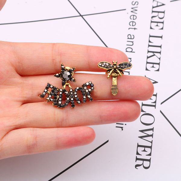 charm 18k gold plated 925 silver luxury designer alphabet geometric women's round crystal rhinestone pearl dgearrings wedding party jew, Golden
charm 18k gold plated 925 silver luxury designer alphabet geometric women's round crystal rhinestone pearl dgearrings wedding party jew, Golden
