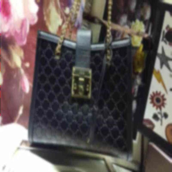 1 ggs lvs louiseity viutonitys louiss vuttonss hand clutch shoulder size crossbody and tote luxury bag brand simple bags beautiful 4791 sgkg, Brown;gray
1 ggs lvs louiseity viutonitys louiss vuttonss hand clutch shoulder size crossbody and tote luxury bag brand simple bags beautiful 4791 sgkg, Brown;gray