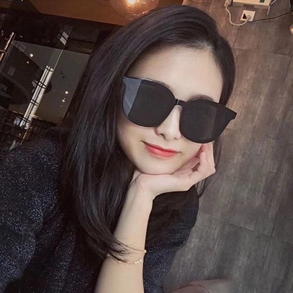 designer sunglasses uv400 2022gm new lo sunglass cel sunglass frame female ros tiktok net red shades fashion sun glasses for women, White;black
designer sunglasses uv400 2022gm new lo sunglass cel sunglass frame female ros tiktok net red shades fashion sun glasses for women, White;black