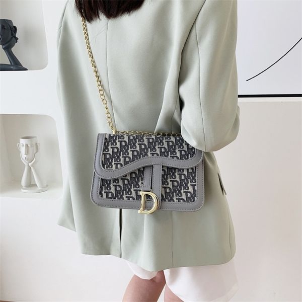women's spring fashion texture personality foreign style chain messenger women clearance outlet sale
women's spring fashion texture personality foreign style chain messenger women clearance outlet sale