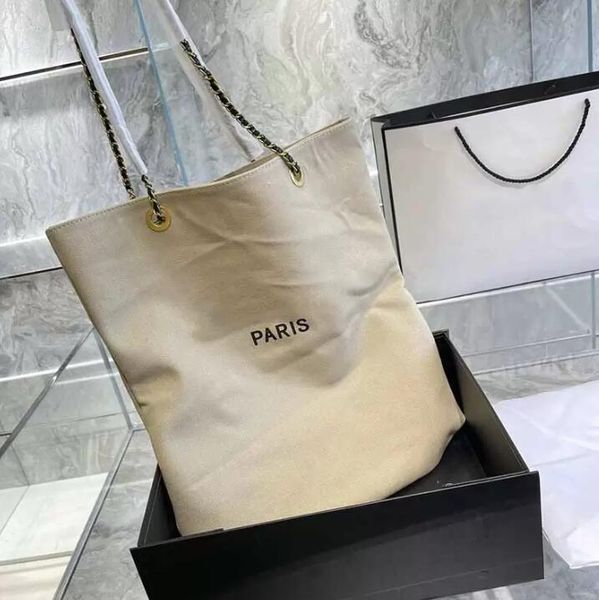 sw women fashion jumbo designer bag canvas denim cowboy white green black handbags designers gold-tone metal chain hardware luxury high capa
sw women fashion jumbo designer bag canvas denim cowboy white green black handbags designers gold-tone metal chain hardware luxury high capa