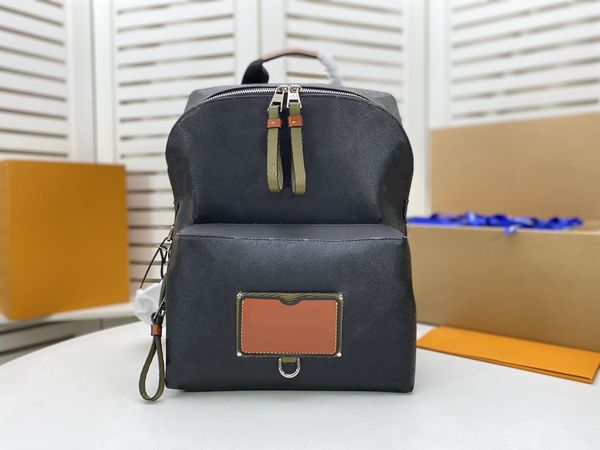 men bag fashionable retro letters men backpacks luxury design campus style high-quality leather presbyopia student fashionista backpack
men bag fashionable retro letters men backpacks luxury design campus style high-quality leather presbyopia student fashionista backpack