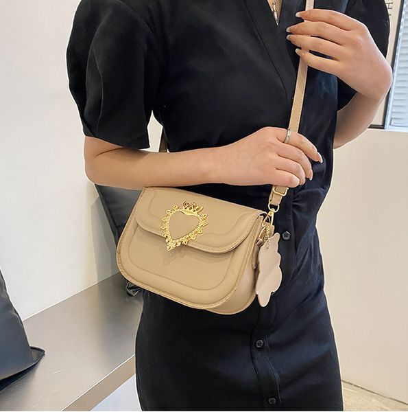 hbp package bag fashion heart shaped lock sensation leisure day crossbody women cute purses
hbp package bag fashion heart shaped lock sensation leisure day crossbody women cute purses