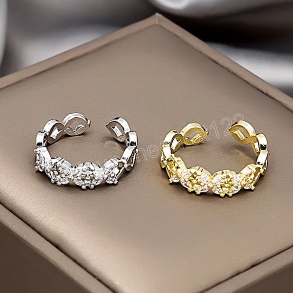 exquisite shiny crystal rings for women minimalist square zircon ring bridal engagement wedding jewelry elegant women's ring, Silver
exquisite shiny crystal rings for women minimalist square zircon ring bridal engagement wedding jewelry elegant women's ring, Silver