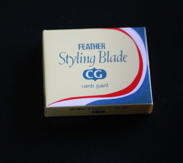 10 pieces/ lot , feather styling blade cut special razor blades/ sharp blade for hair razor with removable blades
10 pieces/ lot , feather styling blade cut special razor blades/ sharp blade for hair razor with removable blades