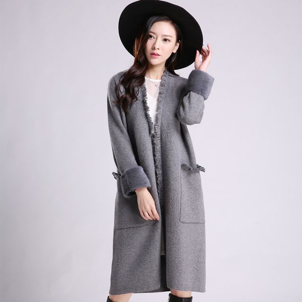 wholesale- fringed edge fur cuffs double-sided oat of female long cardigan sweater with thick coat, White;black
wholesale- fringed edge fur cuffs double-sided oat of female long cardigan sweater with thick coat, White;black