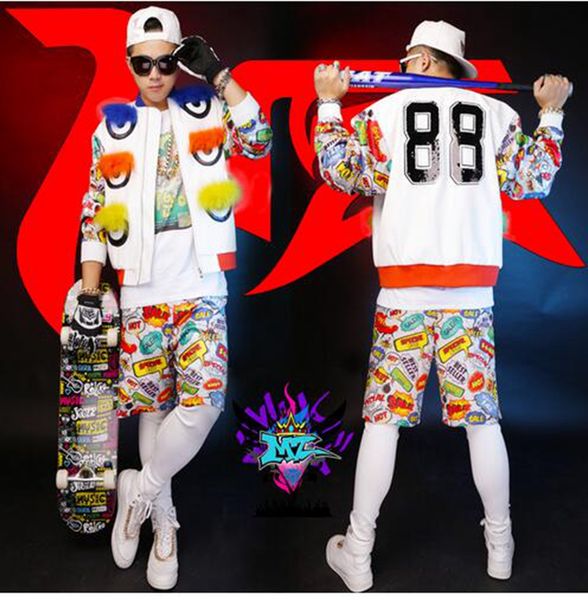 male singer clubs in europe and the runway looks little fox fur monster eyes graffiti coat leather costumes. s - 6 xl, Black;red
male singer clubs in europe and the runway looks little fox fur monster eyes graffiti coat leather costumes. s - 6 xl, Black;red