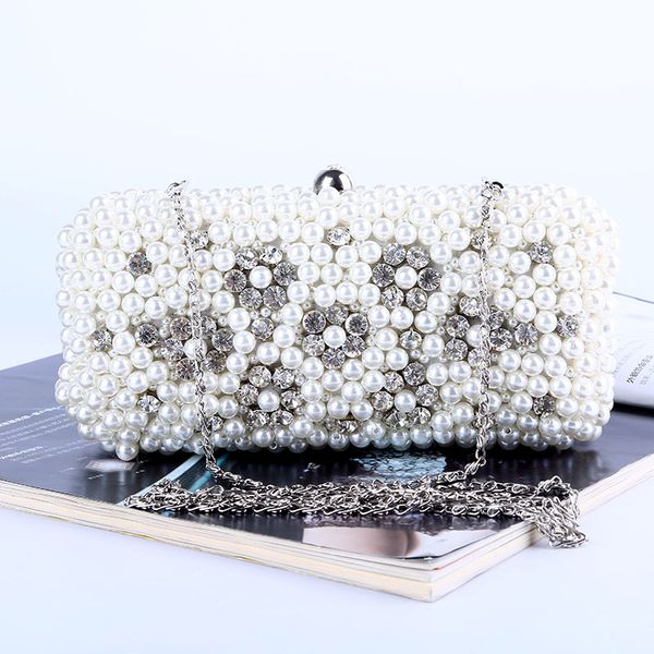 wholesale/factory brand new handmade perfect beaded sparkles evening bag with satin for wedding/banquet/party/porm
wholesale/factory brand new handmade perfect beaded sparkles evening bag with satin for wedding/banquet/party/porm