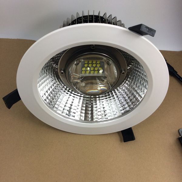 наивысшая мощность 50w 60w 80w вела структуру ребер торгового центра downlight / большой залы / живущей комнаты супер яркую светлую
наивысшая мощность 50w 60w 80w вела структуру ребер торгового центра downlight / большой залы / живущей комнаты супер яркую светлую