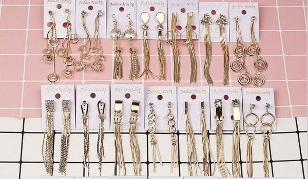 random mixing 15 style 15pairs/lot girl madam tassels crystal earrings rose gold / gold / silver shining hanging earringst
random mixing 15 style 15pairs/lot girl madam tassels crystal earrings rose gold / gold / silver shining hanging earringst
