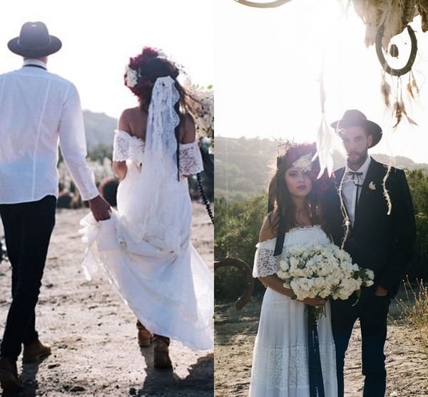 2020 vintage lace beach wedding dresses off the shoulder short sleeves floral bohemian style floor length a line garden bridal gowns, White
2020 vintage lace beach wedding dresses off the shoulder short sleeves floral bohemian style floor length a line garden bridal gowns, White