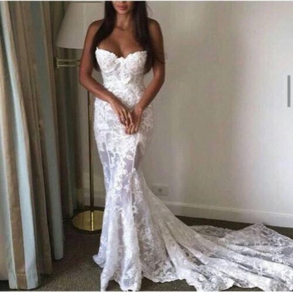 vintage court style long mermaid lace bridal grown wedding dresses simple lace applique formal party grown, White
vintage court style long mermaid lace bridal grown wedding dresses simple lace applique formal party grown, White