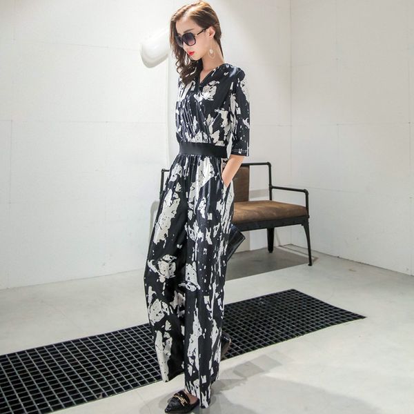 wholesale- 2017 spring autumn new women's fashion printing loose wide legs jumpsuits plus size bodysuits casual female, Black;white
wholesale- 2017 spring autumn new women's fashion printing loose wide legs jumpsuits plus size bodysuits casual female, Black;white