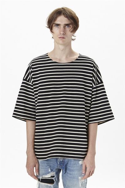 new fashion cotton summer oversize T-Shirt tee casual loose black and white stripe sleeve men's T-shirt Size S-XL
new fashion cotton summer oversize T-Shirt tee casual loose black and white stripe sleeve men's T-shirt Size S-XL
