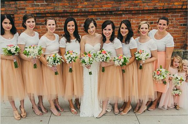 custome made bridesmaid dresses tulle skirt tea-length women skirts 2015 midi sheer mesh skirt women short party jupe saias femininas, Black
custome made bridesmaid dresses tulle skirt tea-length women skirts 2015 midi sheer mesh skirt women short party jupe saias femininas, Black