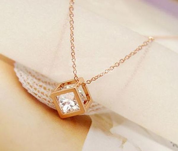 necklace with pendant,love magic cube, shinning zircon, noble and delicate, and hign quality, Silver
necklace with pendant,love magic cube, shinning zircon, noble and delicate, and hign quality, Silver