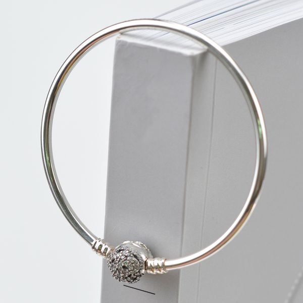 dorapang famous beautiful snowflake clasp design cz paving 925 sterling silver bangle and bracelet, Black
dorapang famous beautiful snowflake clasp design cz paving 925 sterling silver bangle and bracelet, Black