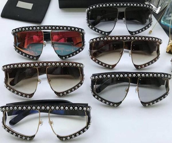 new fashion style 0234s oversized goggles inlaid pearl rivets frame leg uv protection eyewear 0234 sunglasses with original case, White;black
new fashion style 0234s oversized goggles inlaid pearl rivets frame leg uv protection eyewear 0234 sunglasses with original case, White;black
