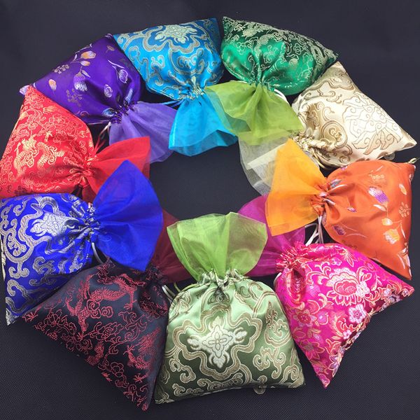 patchwork organza printed favor bags chinese style silk brocade drawstring lavender packaging gift tea candy pouches for wedding party
patchwork organza printed favor bags chinese style silk brocade drawstring lavender packaging gift tea candy pouches for wedding party
