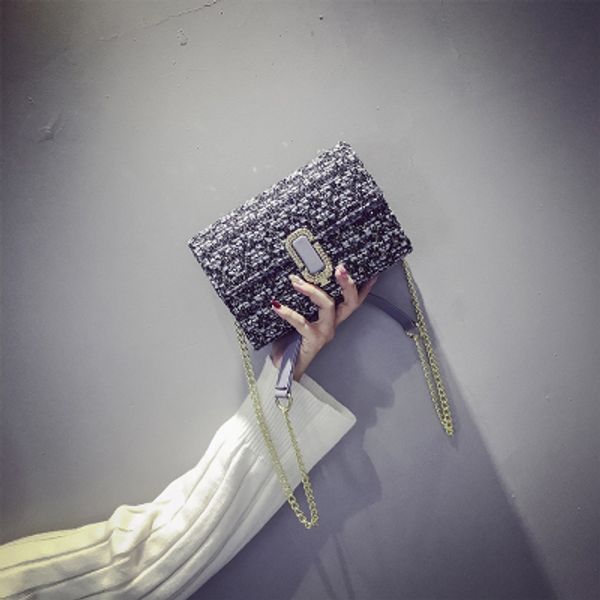 2017 autumn and winter new woolen bag shoulder bag small elegant women ladies clutch chain bag three colors
2017 autumn and winter new woolen bag shoulder bag small elegant women ladies clutch chain bag three colors