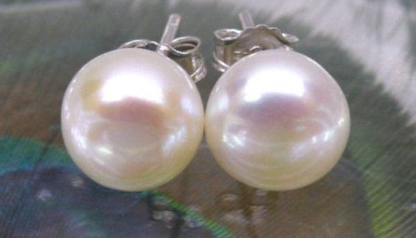 genuine natural natural 10.5mm bread white south sea pearl stud earring 14k white gold, Golden;silver
genuine natural natural 10.5mm bread white south sea pearl stud earring 14k white gold, Golden;silver