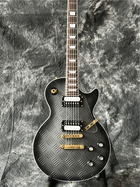 new arrival custom new style electric guitar in matte black burst color with nashville bridge , selling guitarra
new arrival custom new style electric guitar in matte black burst color with nashville bridge , selling guitarra