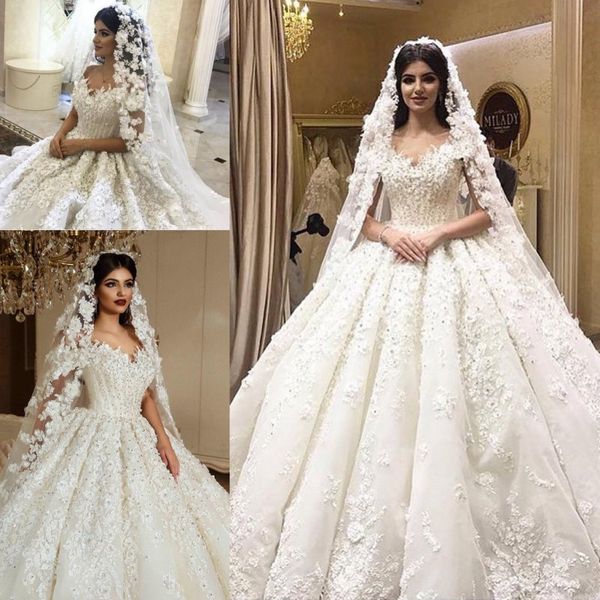 vintage 3d lace appliqued ball gown wedding dresses crystals v neck plus size puffy beaded bridal dress rhinestones chapel wedding gowns, White
vintage 3d lace appliqued ball gown wedding dresses crystals v neck plus size puffy beaded bridal dress rhinestones chapel wedding gowns, White