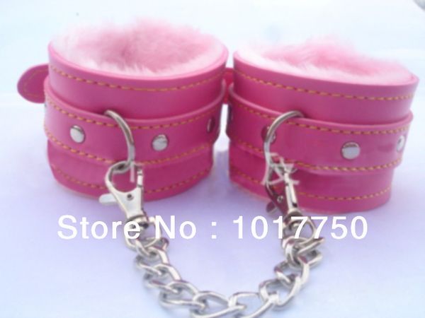 wholesale-new 2015 couple adults lover's pvc fuzzy hand cuffs for toys products for women and men
wholesale-new 2015 couple adults lover's pvc fuzzy hand cuffs for toys products for women and men