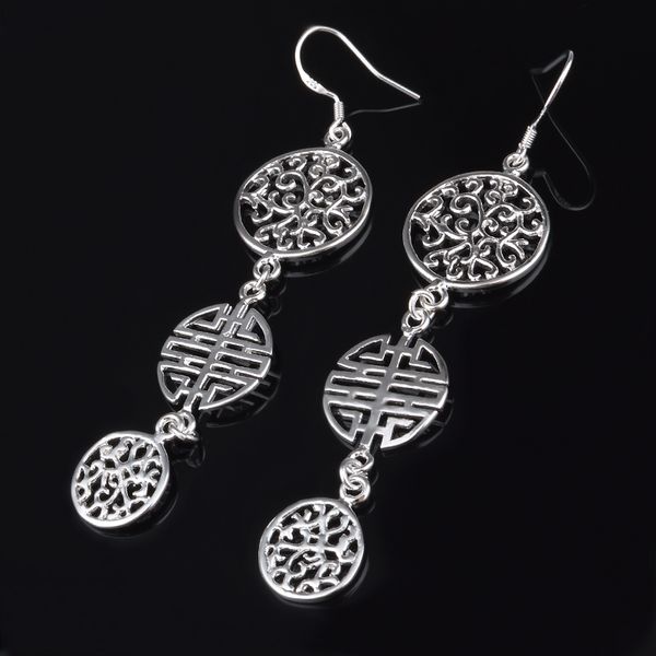 fashion pretty explosion models in europe and america fashion shine through flowers 925 silver earrings silver earrings 1174
fashion pretty explosion models in europe and america fashion shine through flowers 925 silver earrings silver earrings 1174