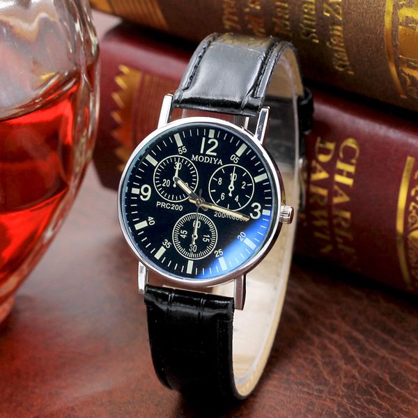 fashion watches three dial mini car racing watch woman men military clock cool race decoration wristwatch, Slivery;brown
fashion watches three dial mini car racing watch woman men military clock cool race decoration wristwatch, Slivery;brown