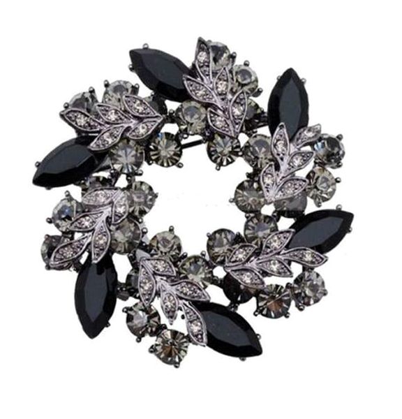 2 inch vintage look black gold plated zinc alloy grey rhinestone crystal diamante wreath brooch party prom pins, Gray
2 inch vintage look black gold plated zinc alloy grey rhinestone crystal diamante wreath brooch party prom pins, Gray