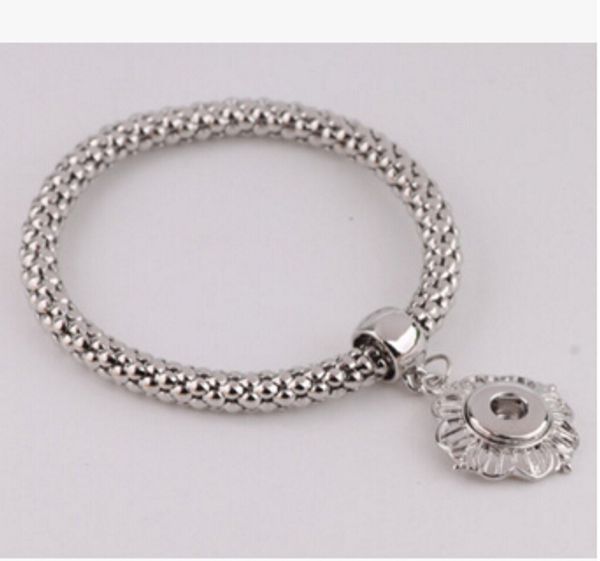 new arrival flower button dangle 18mm snap button fashion jewelry accessories bracelet noosa button snap button giner button bracelet bangle, Golden;silver
new arrival flower button dangle 18mm snap button fashion jewelry accessories bracelet noosa button snap button giner button bracelet bangle, Golden;silver